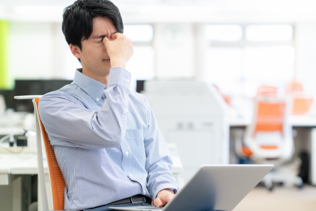 目の疲れ、放置していませんか？